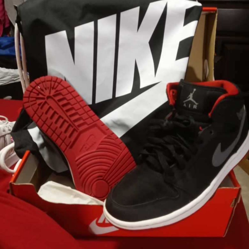 Air Jordan 1